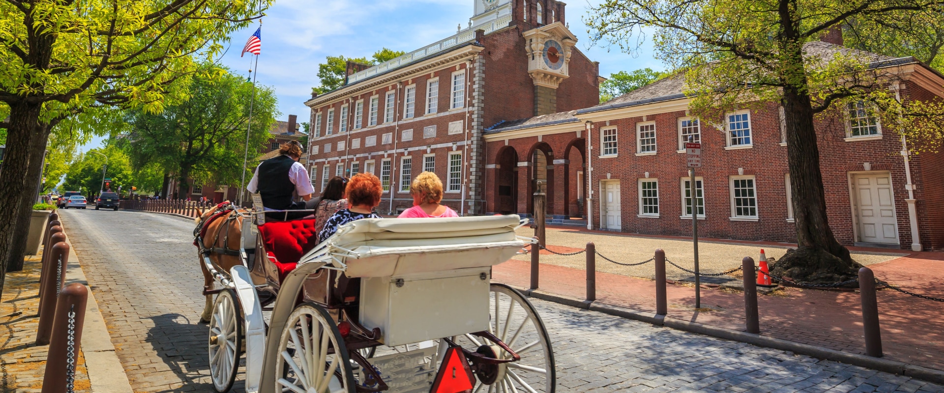 Explore Fairmount Park: A Guide to Carriage Tours and Outdoor Sightseeing